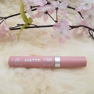 💋 Ruby Kisses Matte Lip Lacquer